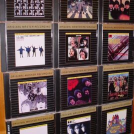 The Beatles - Dr. EBBETTS DBM 010 - UK STEREO BLUE BOX REMASTER - The Beatles ( White Album ) 2 CD set