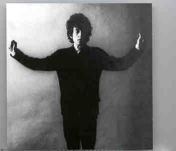 Bob Dylan – First Time Around ( Vigotone ) ( 2 CD SET ) ( Sydney , Australia , April 13th , 1966 ) front cover Bob Dylan - First Time Around ( Vigotone ) ( 2 CD SET ) ( Sydney , Australia , April 13th , 1966 ) front cover