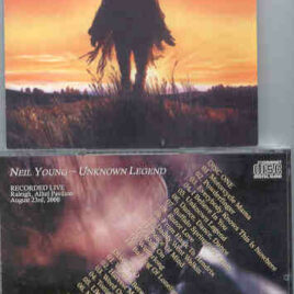Neil Young / CSNY - Unknown Legend ( Live at Raleigh Alltel Pavillion , North Carolina , USA , August 23rd , 2000 )