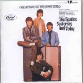 The Beatles - Yesterday and Today  ( Trunk Cover ) ( Capitol's Full Dimensional Stereo ) front cover