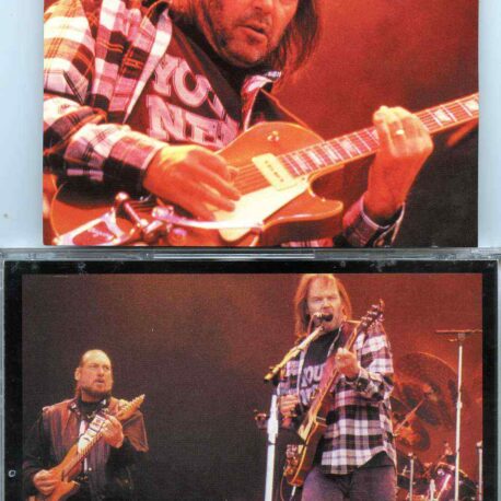 Neil Young- Maple Leaf And Cottons( 2 cd set ) ( VAGUE ) ( Torhout Festival , Belgium , July 3rd , 1993 plus bonustracks )