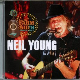 Neil young – Farm Aid 14 ( 1 CD + 1 DVD ) ( Live at Walnut Creek Amphitheatre, Raleigh, NC, USA, September 13th, 2014 ) front cover