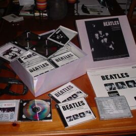The Beatles – Beatles Complete Recording Sessions Anthology ( 62 CDS + 10 DVDS Boxed Set w/220 pages Book )