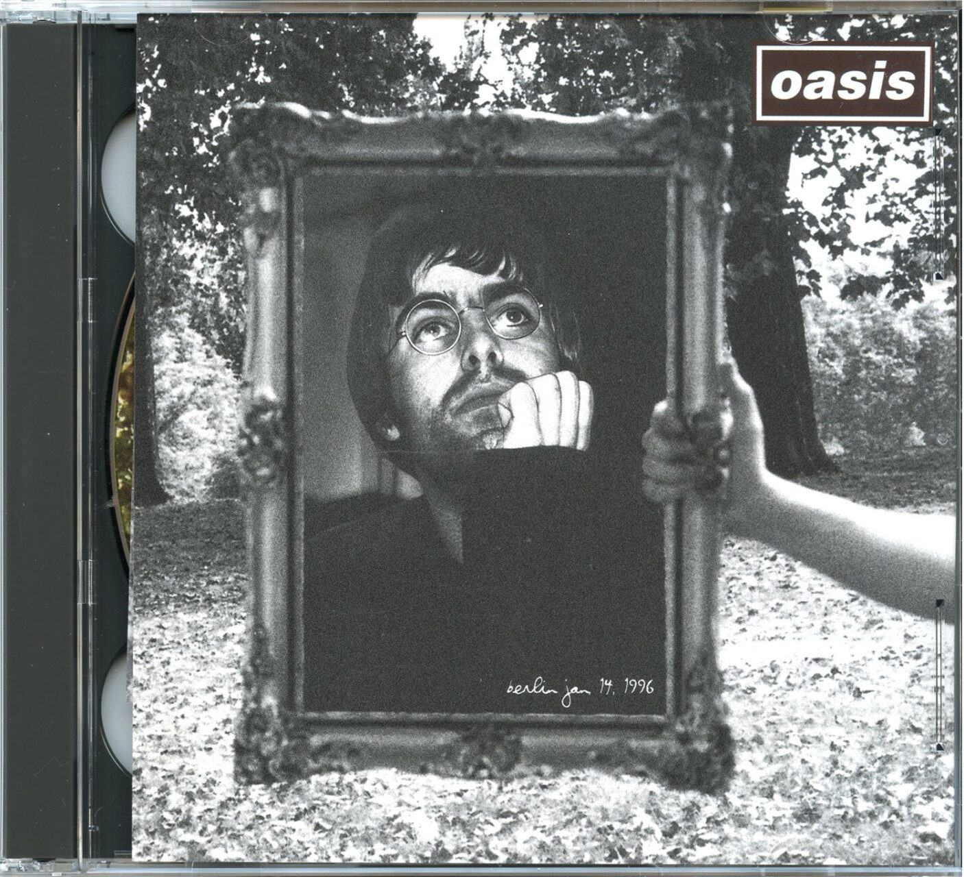 OASIS – Berlin Wonderwall 1996 ( 2 CD SET ) ( BAYSWATER ) ( Huxleys Neue Welt, Berlin, Germany, January 14th, 1995 plus bonstracks ) front cover OASIS - Berlin Wonderwall 1996 ( 2 CD SET ) ( BAYSWATER ) ( Huxleys Neue Welt, Berlin, Germany, January 14th, 1995 plus bonstracks ) front cover