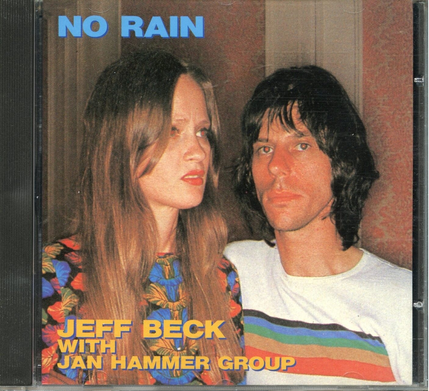 Jeff Beck Jan Hammer Group – No Rain ( Tarantura ) ( Parade Stadium, Minneapolis, USA, June 26th, 1976 ) front cover Jeff Beck Jan Hammer Group - No Rain ( Tarantura ) ( Parade Stadium, Minneapolis, USA, June 26th, 1976 ) front cover
